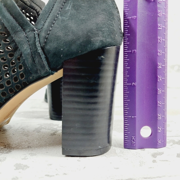 Vince Camuto Katnina Black Nubuck Leather Bootie Sandal Shootie M725 - Picture 9 of 13